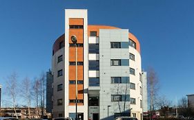 The Broch, Ground Floor City Centre Apartment, Sleeps 6
