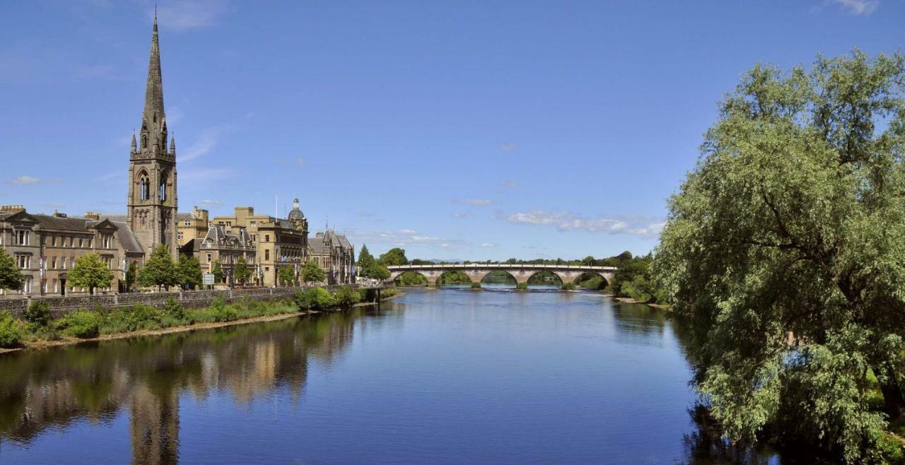 The Broch, Ground Floor City Centre Apartment, Sleeps 6 Perth Exterior photo